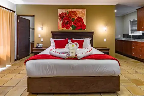 Nkomazi Kruger Lodge - Honeymoon & Executive Suite