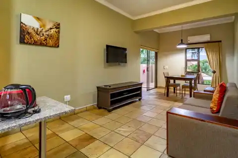 Nkomazi Kruger Lodge - Wheelchair Friendly Double Suite