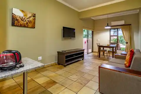Nkomazi Kruger Lodge - Wheelchair Friendly Double Suite