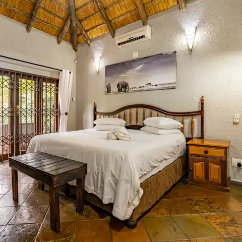 Paradise Creek Lodge